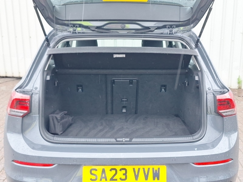 Used Volkswagen Golf 2023 for sale - 76129796: Photo 8