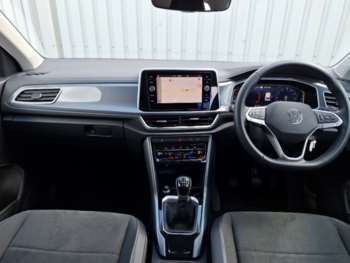 Used Volkswagen T-Roc 2024 for sale - 74913953: Photo