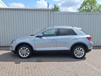 Used Volkswagen T-Roc 2024 for sale - 74913953: Photo