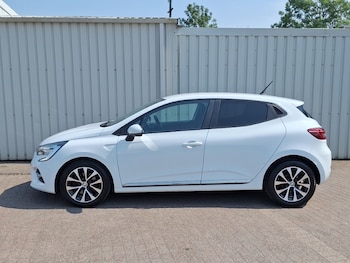 Used Renault Clio 2020 for sale - 79242903: Photo