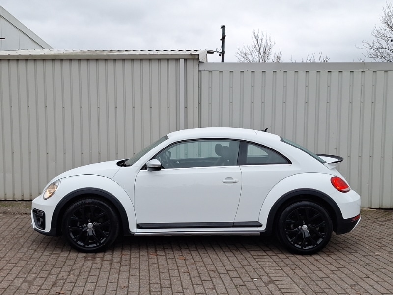 Used Volkswagen Beetle 2017 for sale - 76560445: Photo 4