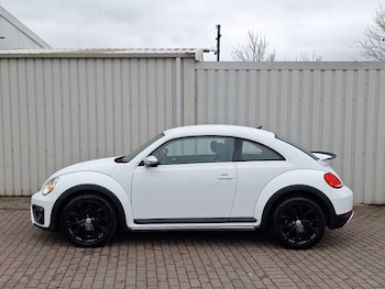 Used Volkswagen Beetle 2017 for sale - 76560445: Photo