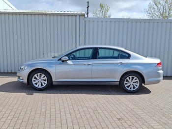 Used Volkswagen Passat 2019 for sale - 78567691: Photo