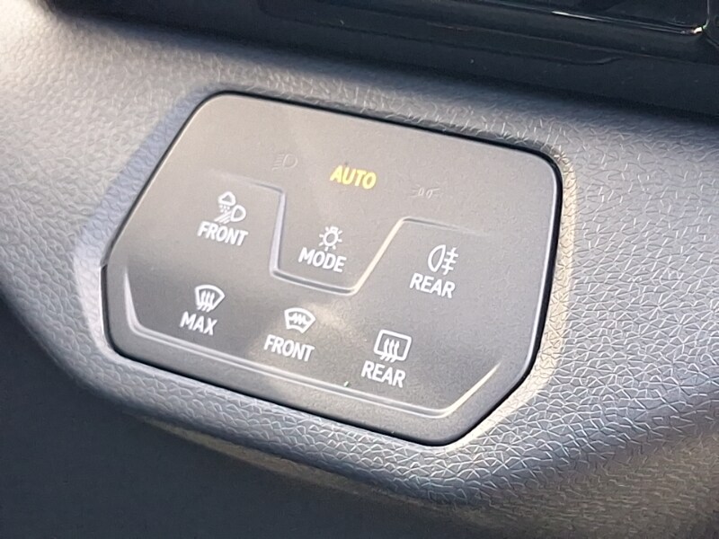 Used Volkswagen ID.4 2025 for sale - 76932508: Photo 14