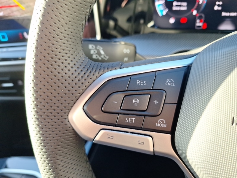 Used Volkswagen Golf 2025 for sale - 76911733: Photo 14