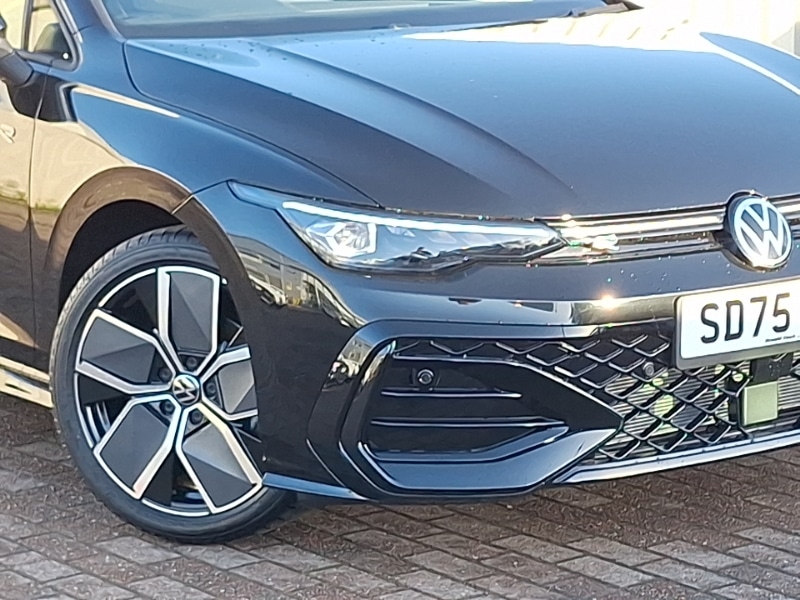 Used Volkswagen Golf 2025 for sale - 76911733: Photo 9