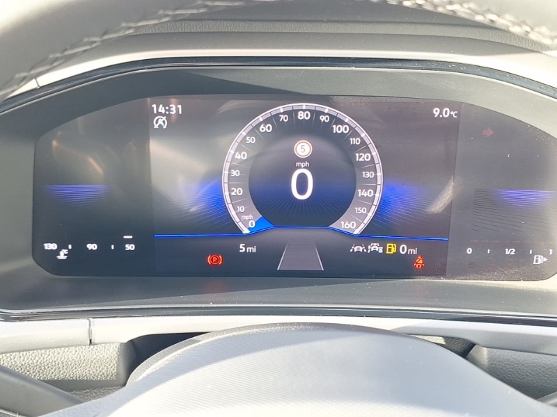 Used Volkswagen T-Roc 2025 for sale - 77123139: Photo 18