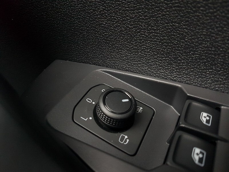 Used Volkswagen T-Cross 2025 for sale - 78113627: Photo 17