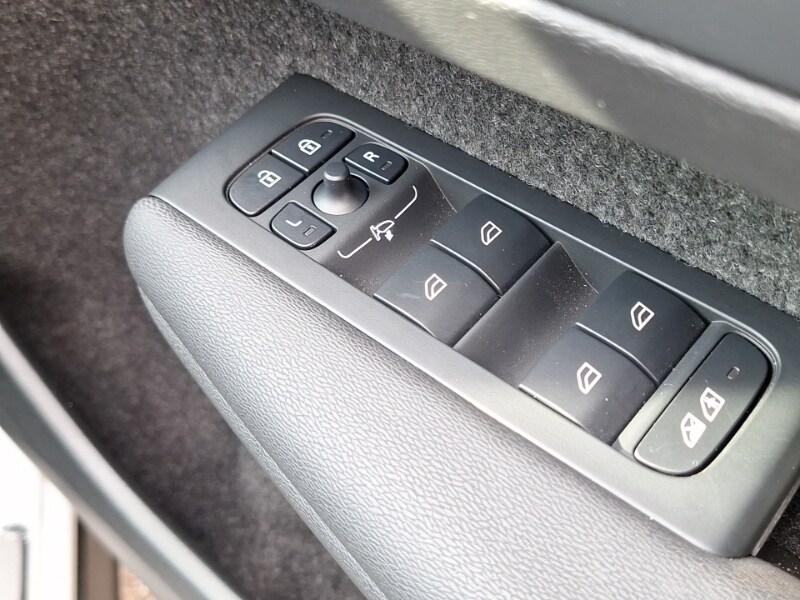 Used Volvo XC40 2024 for sale - 77503208: Photo 13