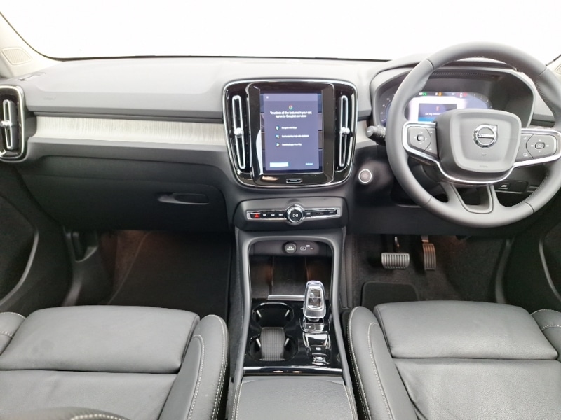Used Volvo XC40 2024 for sale - 77503208: Photo 2