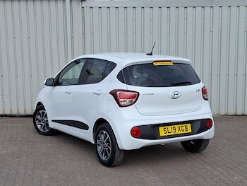 Used Hyundai i10 2019 for sale - 78455770: Photo