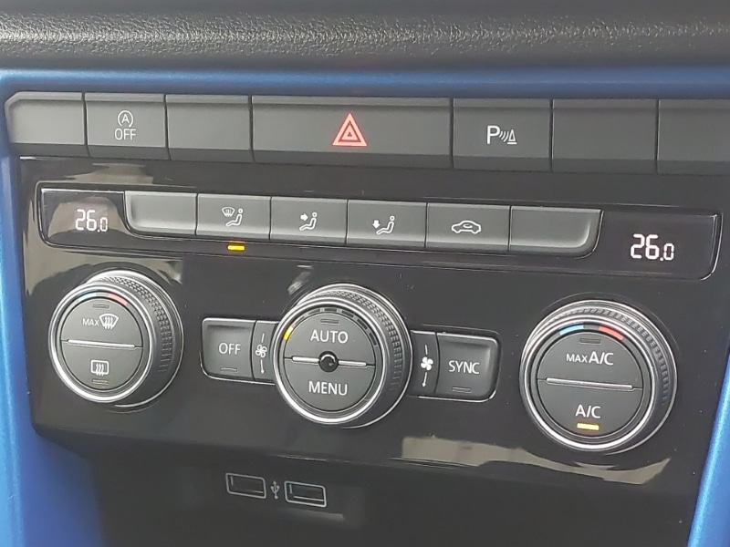 Used Volkswagen T-Roc 2018 for sale - 76335772: Photo 16