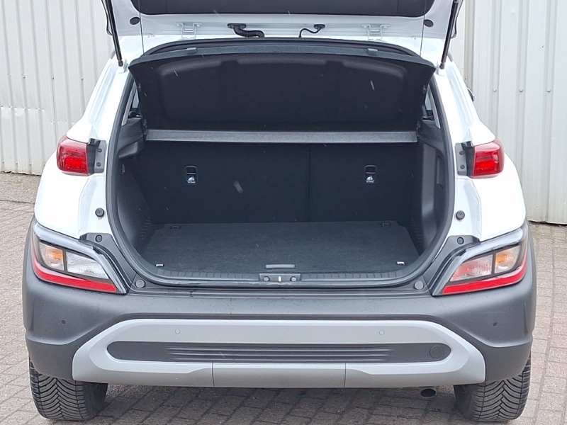 Used Hyundai KONA 2023 for sale - 78037175: Photo 8