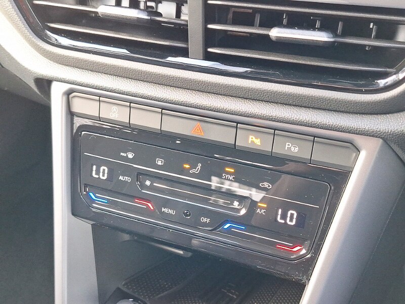 Used Volkswagen T-Roc 2025 for sale - 76543770: Photo 15