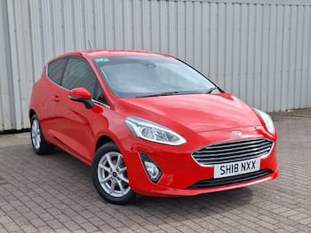 Used Ford Fiesta 2018 for sale - 79736971: Photo
