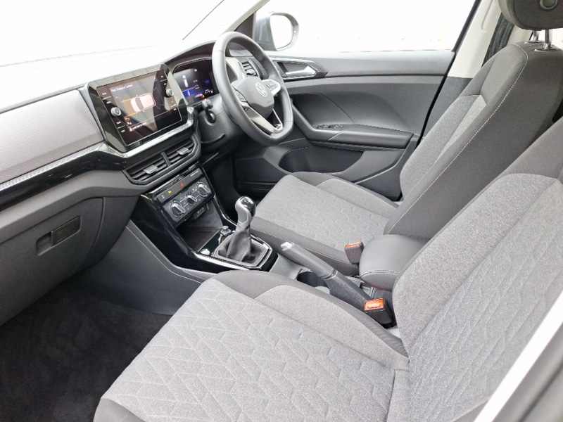 Used Volkswagen T-Cross 2024 for sale - 77663951: Photo 5