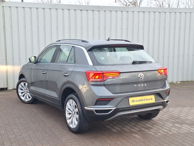 Used Volkswagen T-Roc 2020 for sale - 77251689: Photo 3