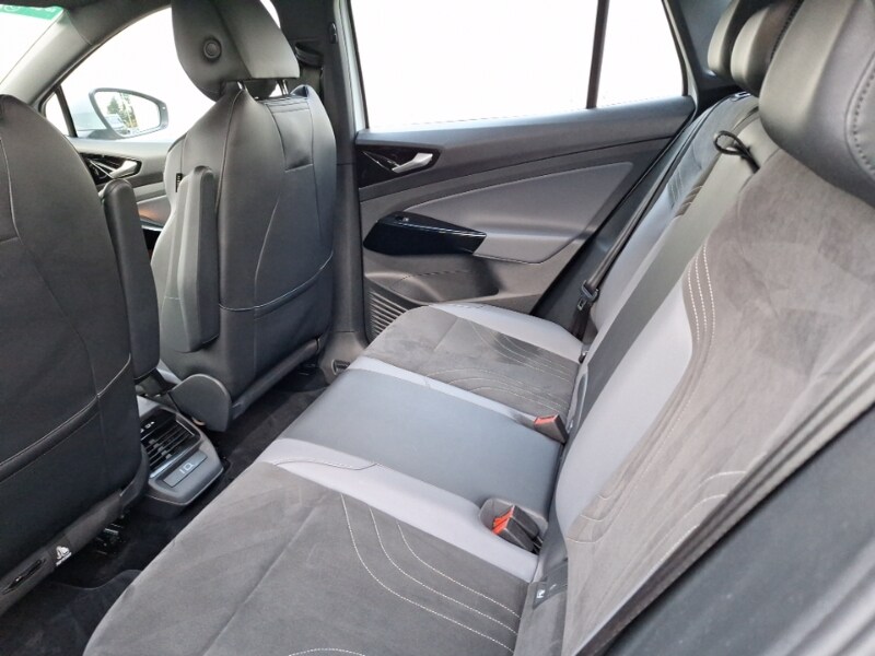 Used Volkswagen ID.4 2022 for sale - 77495497: Photo 6