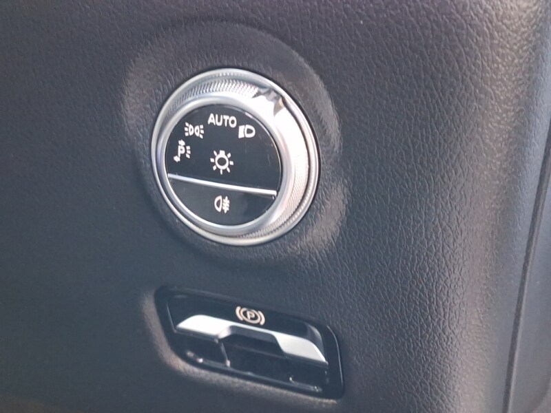 Used Mercedes-Benz C Class 2023 for sale - 76846860: Photo 14