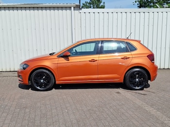 Used Volkswagen Polo 2018 for sale - 79180329: Photo