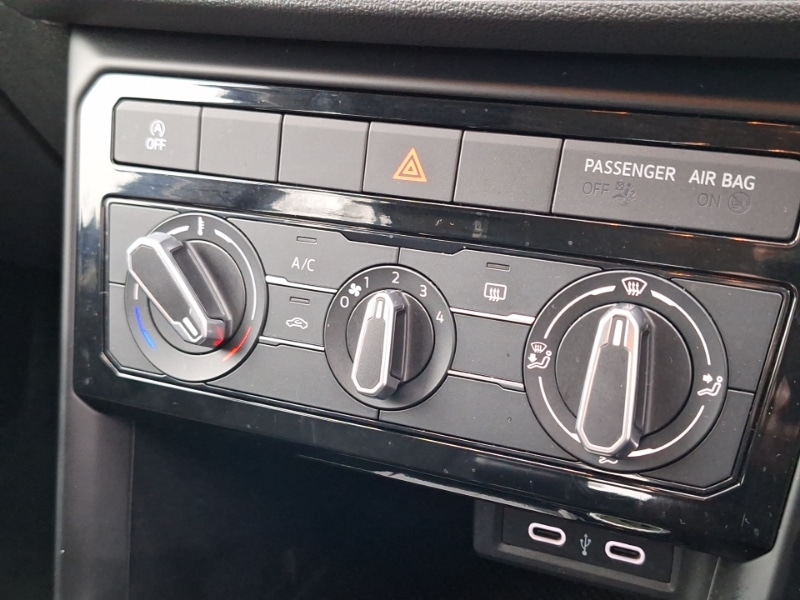 Used Volkswagen T-Cross 2023 for sale - 76834349: Photo 17