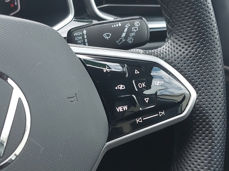 Used Volkswagen T-Roc 2022 for sale - 76885454: Photo 18