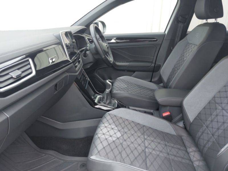 Used Volkswagen T-Roc 2022 for sale - 76885454: Photo 5