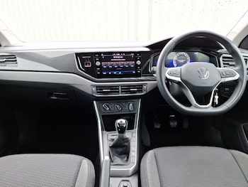 Used Volkswagen Taigo 2023 for sale - 76150743: Photo 2