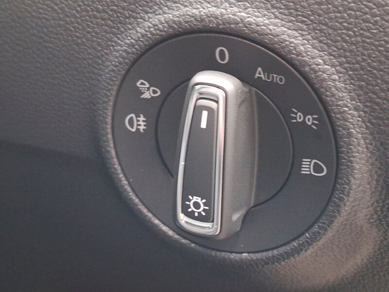 Used Volkswagen T-Roc 2025 for sale - 76471687: Photo 12