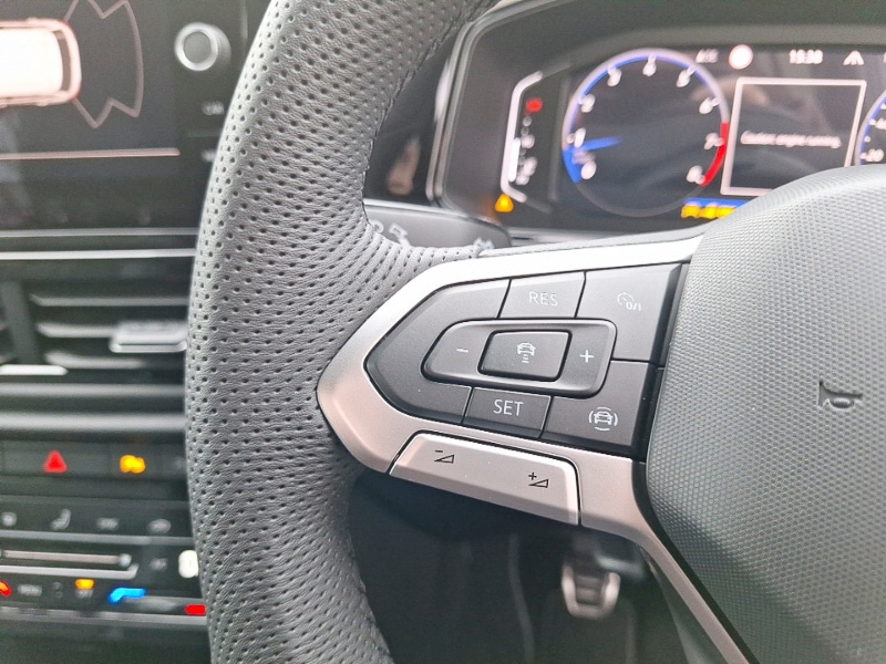 Used Volkswagen T-Roc 2025 for sale - 77039449: Photo 13