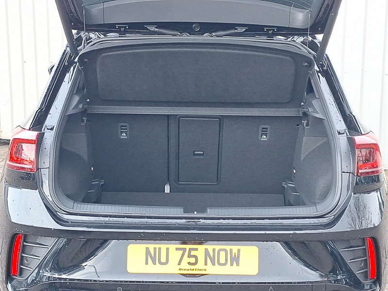 Used Volkswagen T-Roc 2025 for sale - 77039449: Photo 18