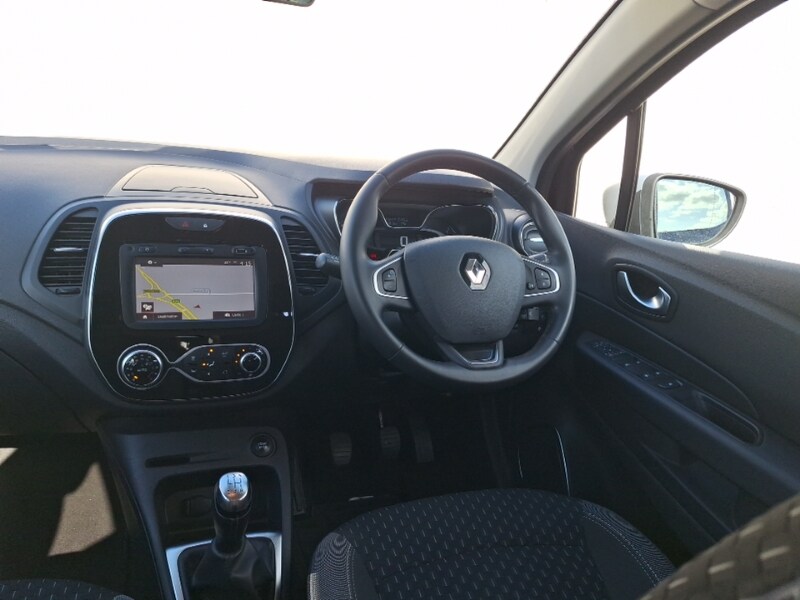 Used Renault Captur 2017 for sale - 77605624: Photo 10