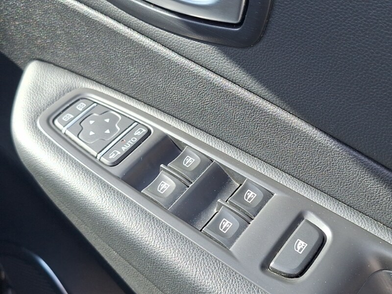 Used Renault Captur 2017 for sale - 77605624: Photo 13