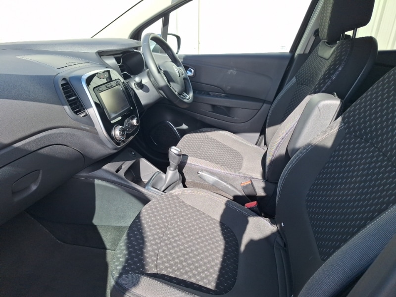 Used Renault Captur 2017 for sale - 77605624: Photo 5