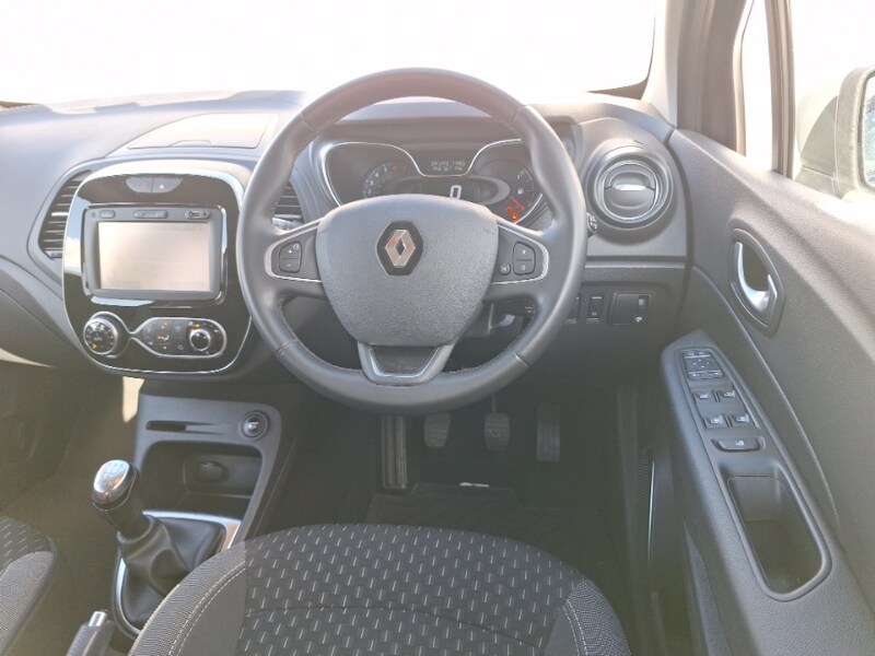 Used Renault Captur 2017 for sale - 77605624: Photo 7
