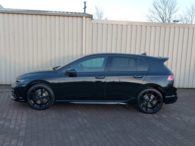 Used Volkswagen Golf 2025 for sale - 76911666: Photo 4