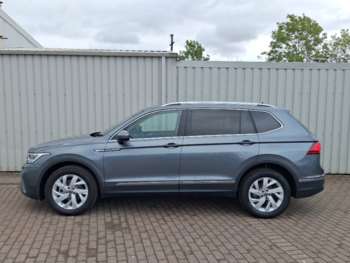 Used Volkswagen Tiguan Allspace 2025 for sale - 74868056: Photo