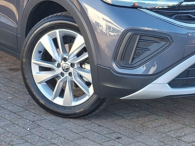 Used Volkswagen T-Cross 2025 for sale - 76066406: Photo 9