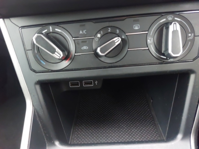 Used Volkswagen Polo 2019 for sale - 76335774: Photo 16