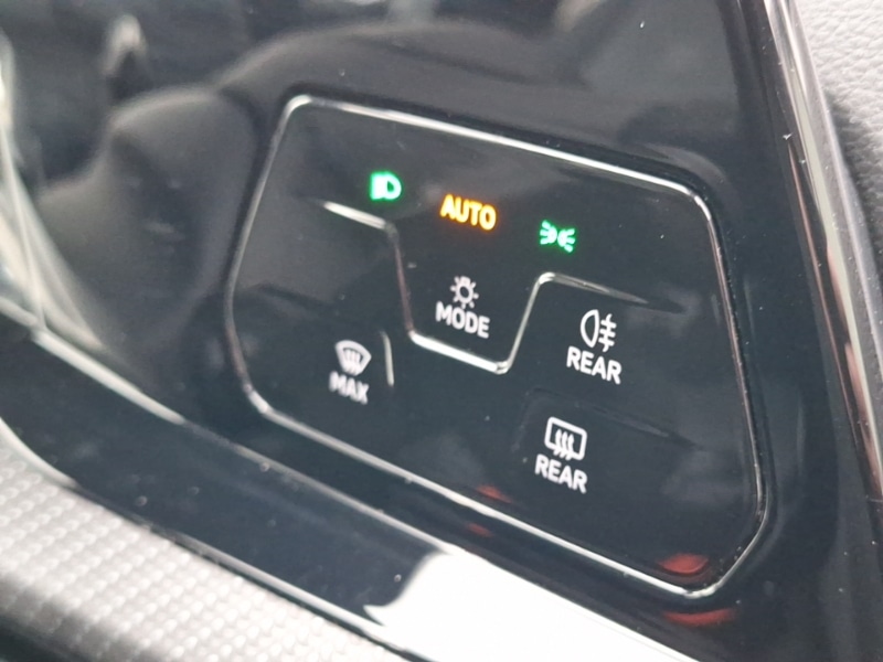 Used Volkswagen Golf 2021 for sale - 77682513: Photo 14