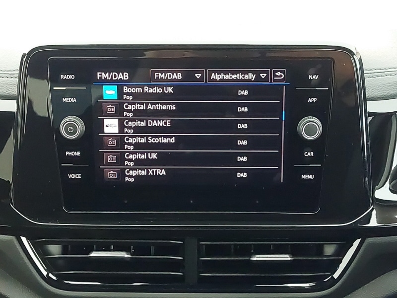 Used Volkswagen T-Roc 2025 for sale - 77782460: Photo 13