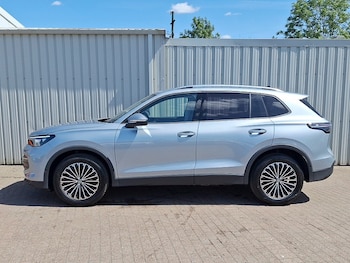 Used Volkswagen Tiguan 2025 for sale - 76166168: Photo 4