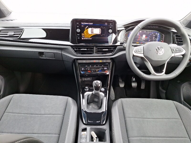 Used Volkswagen T-Roc 2025 for sale - 76935543: Photo 2