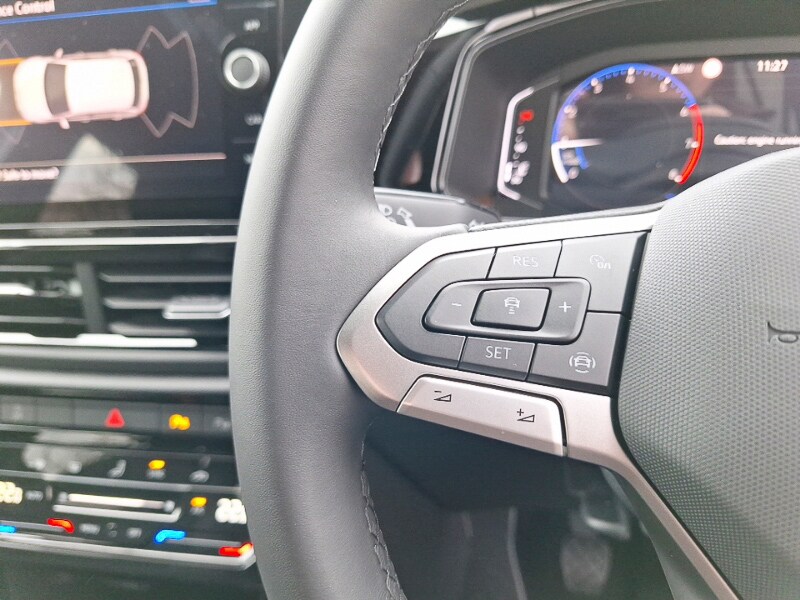 Used Volkswagen T-Roc 2025 for sale - 76543738: Photo 13