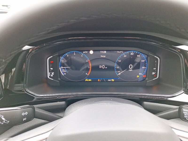 Used Volkswagen T-Roc 2025 for sale - 76543738: Photo 15