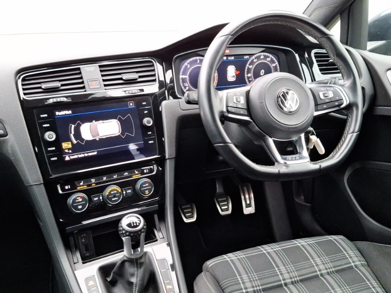 Used Volkswagen Golf 2018 for sale - 77304189: Photo 10