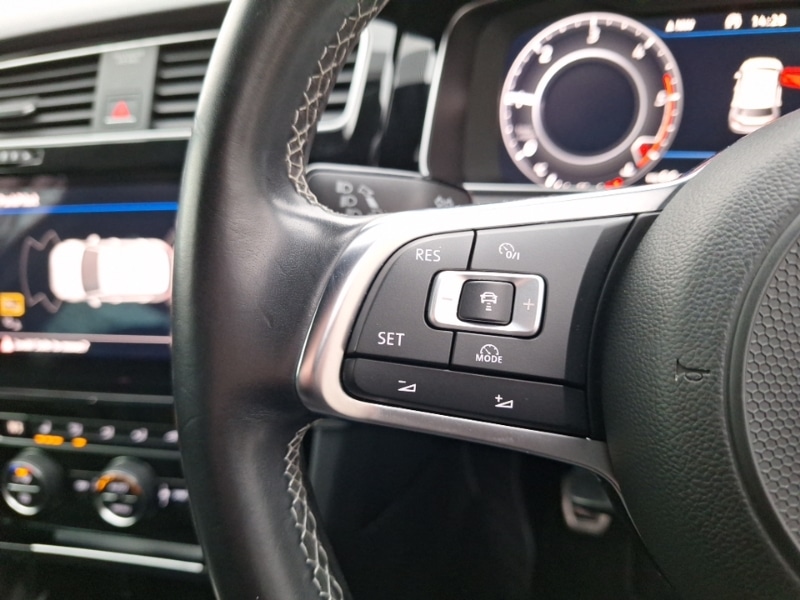 Used Volkswagen Golf 2018 for sale - 77304189: Photo 15