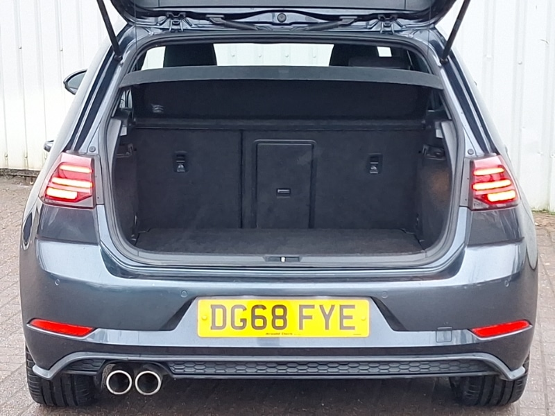 Used Volkswagen Golf 2018 for sale - 77304189: Photo 8