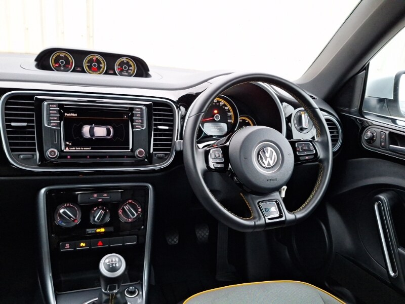 Used Volkswagen Beetle 2017 for sale - 76543396: Photo 10