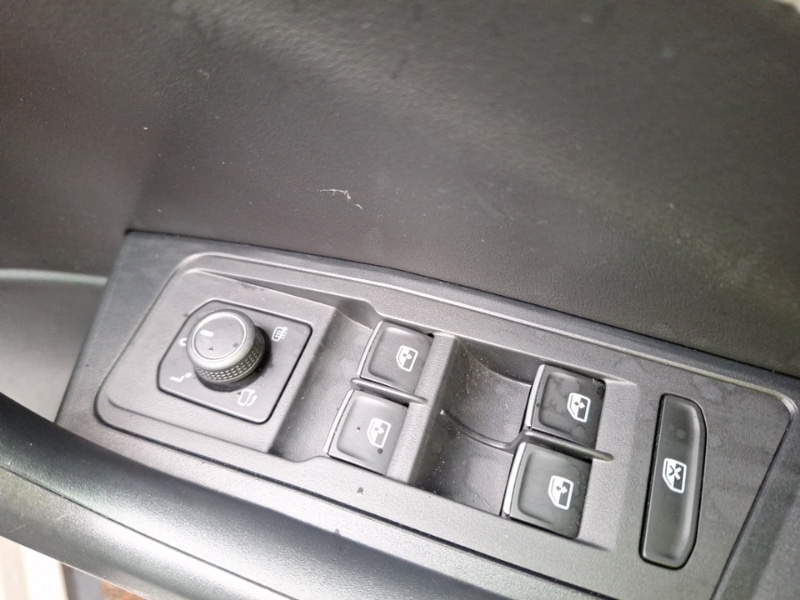 Used Volkswagen T-Roc 2023 for sale - 77522591: Photo 13